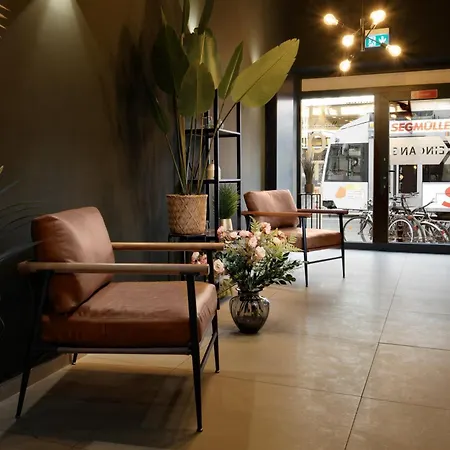 The Square Hotel-3